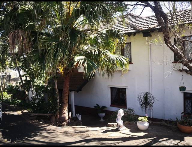 3 BEDROOM FREEHOLD FOR SALE IN SHERWOOD